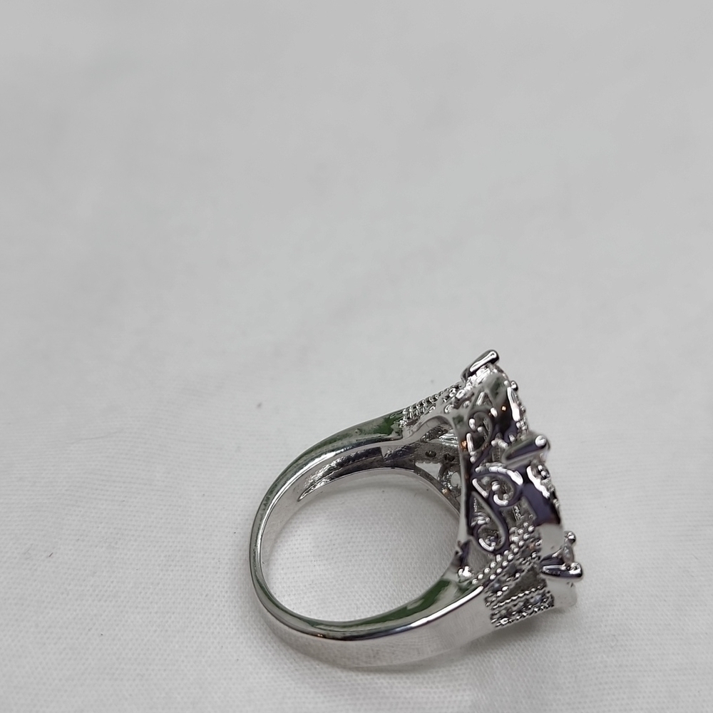 VINTAGE DIAMOND ART DECO RING - Picture 9 of 11